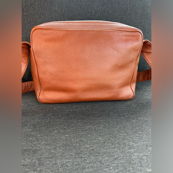 CHANEL triple C - rare vintage BROWN LOGO MESSENGER BAG - Picture 10 of 15